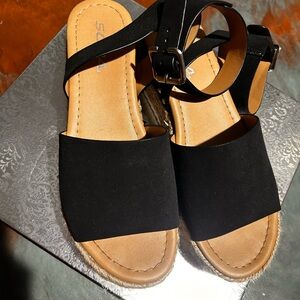 Soda Black and Tan Women's Sandals